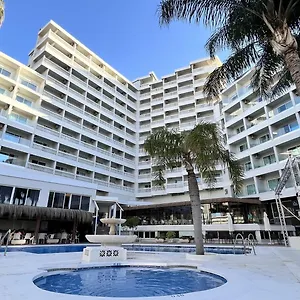 Parasol Garden Torremolinos